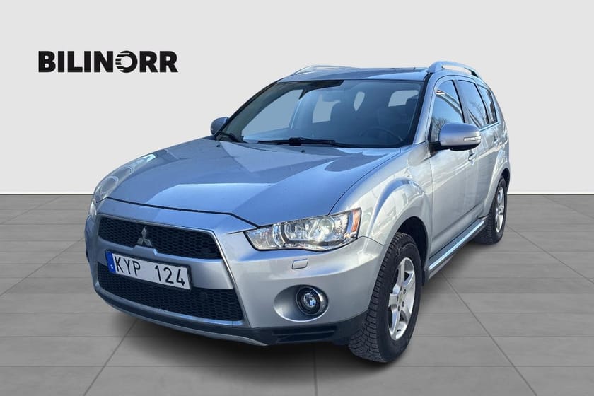 Bild 1 av Mitsubishi Outlander 7-seater 4WD/Drag/MoK