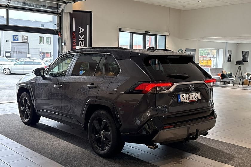 Bild 3 av Toyota RAV4 Hybrid E-CVT 218hk/Style/Drag/Navi/JBL/1 Ägare