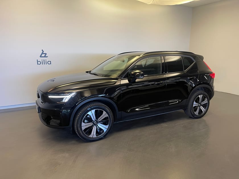 Bild 1 av Volvo XC40 Recharge Single Motor Core / Tonade rutor / Navigation / Backkamera /