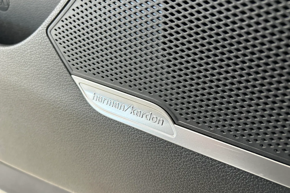 picture of a car