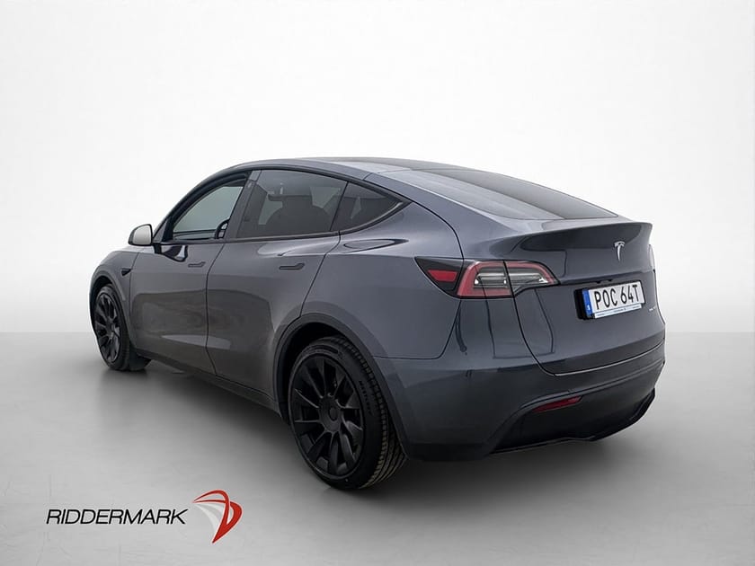 Bild 5 av Tesla Model Y Long Range AWD Autopilot MOMS Svensksåld