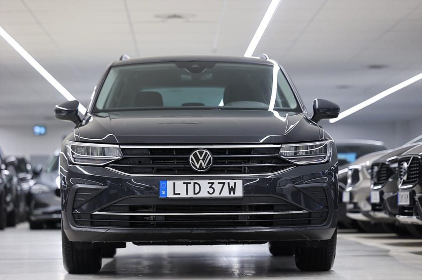 Bild 5 av Volkswagen Tiguan 1.5 TSI 150hk Winter Drag B-kamera