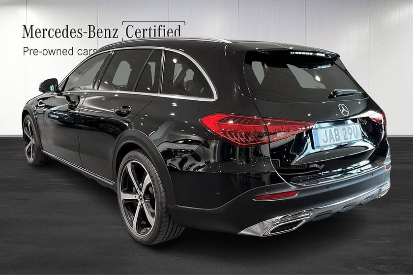 Bild 4 av Mercedes-Benz C 220 d 4MATIC All-Terrain 220d Avantgarde Backkamera//Drag//Farth