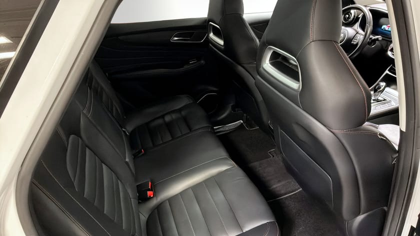 Bild 5 av MG EHS PHEV PLUG-IN HYBRID LUXURY