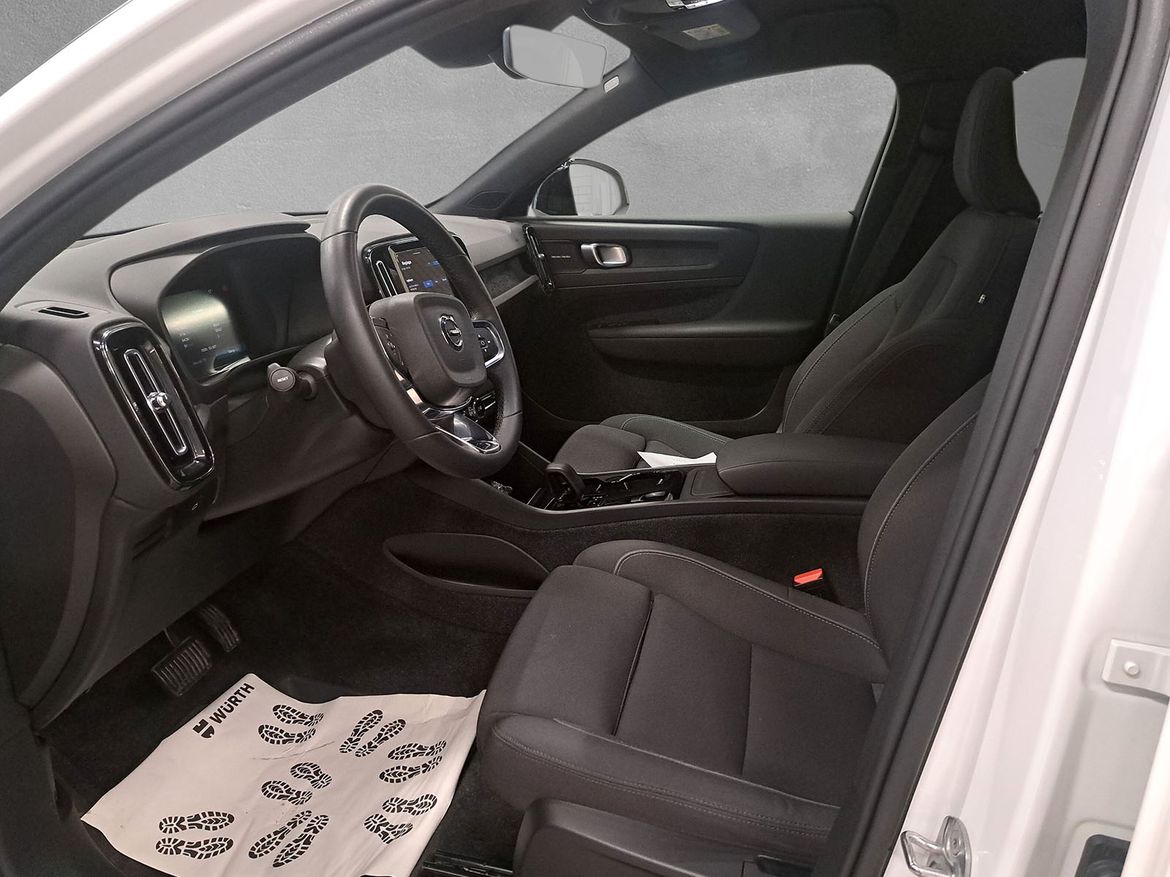 Volvo C40 2023 - miniatyr 2