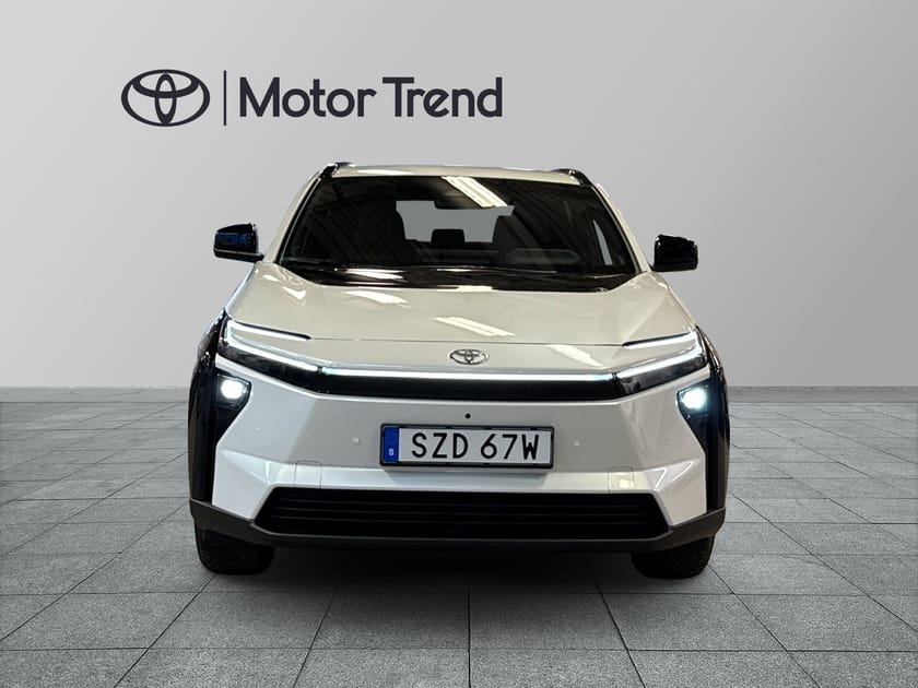 Bild 5 av Toyota bZ4X AWD EXECUTIVE NYA MODELLEN