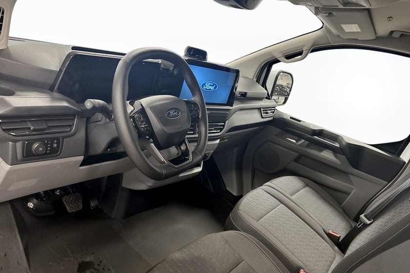 Bild 4 av Ford Transit Custom 320 Skåp Limited 320L 2.0L EcoBlue 170hk 8-växlad automat AWD Diesel
