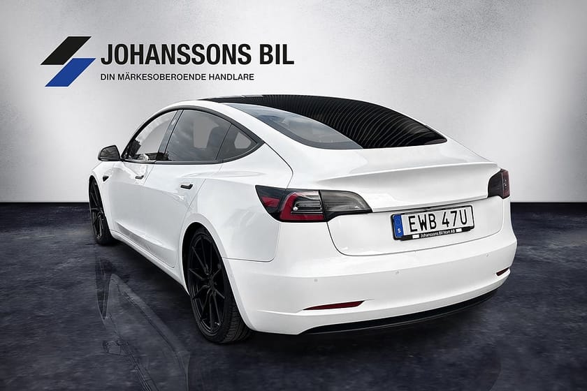 Bild 3 av Tesla Model 3 Performance FSD Autopilot S&V-däck Moms