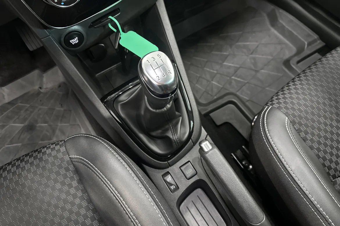 picture of a car