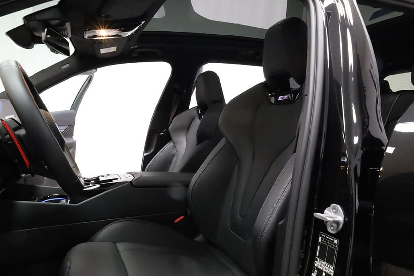 Bild 2 av BMW M5 Touring | Ultimate Package | Keramiska bromsar | B&W