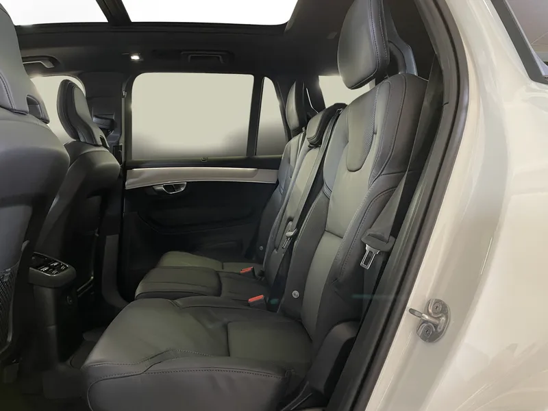 Bild 14 av 15 – Volvo XC90 T8 Ultra Black Edition