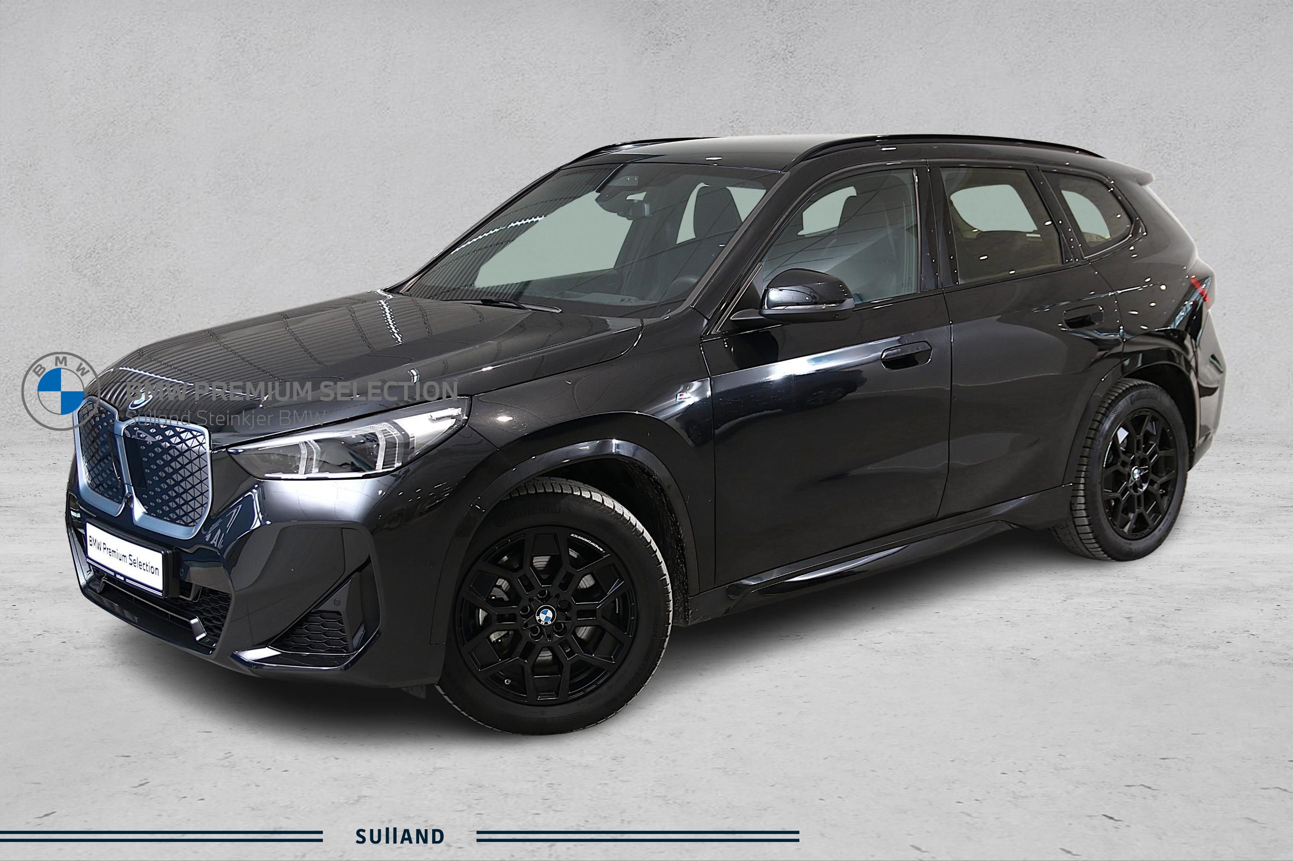 Thumnail bilde 2 av BMW iX1 xDrive30