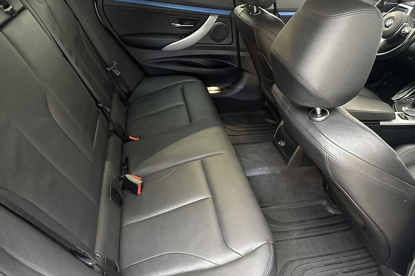 Bild 5 av BMW 330d xDrive GT M Sport Drag Läder Navi Kamera 258hk
