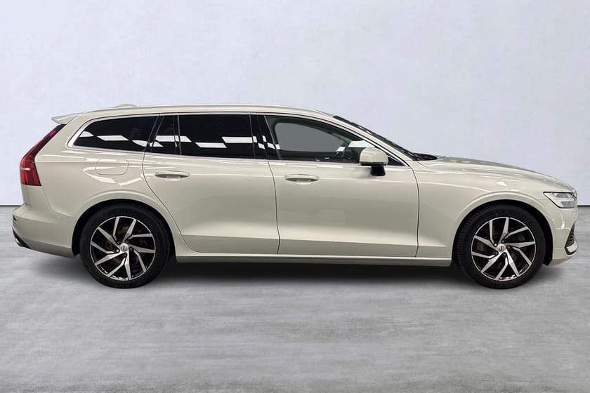 Bild 3 av Volvo V60 T6 TE Momentum Advanced Edition