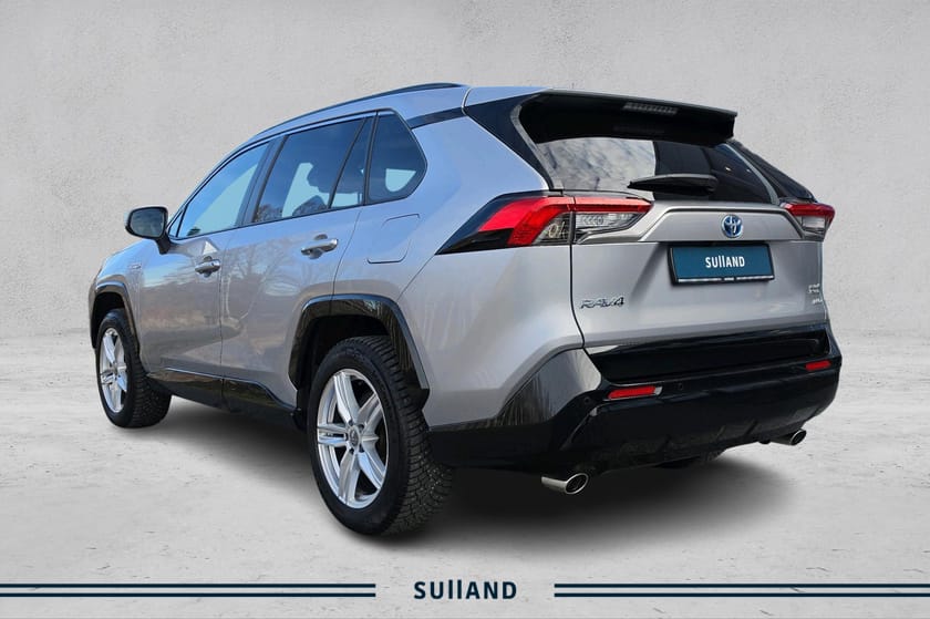 Bilde 3 av Toyota RAV4 Plug-in Hybrid PHEV/75KM/4x4/Nyservet/Carplay/Rattvarme/R.kam++