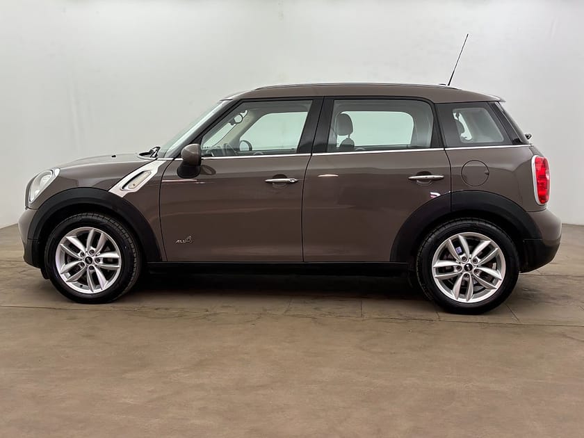 Bild 3 av MINI Countryman Cooper D ALL4 Aut Chilli 112hk