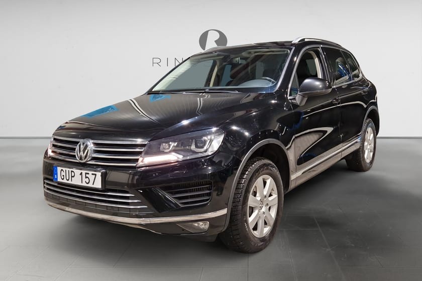 Bild 1 av Volkswagen Touareg 3.0 V6 TDI 204 HK DSG 4M DRAG D-VÄRM B-KAMERA 18200MIL