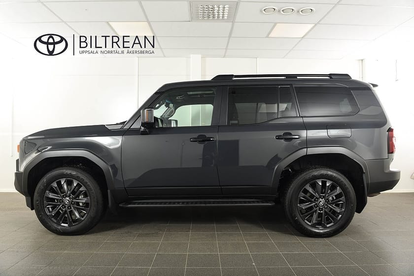 Bild 3 av Toyota Land Cruiser 2.8 4WD Executive MOMS