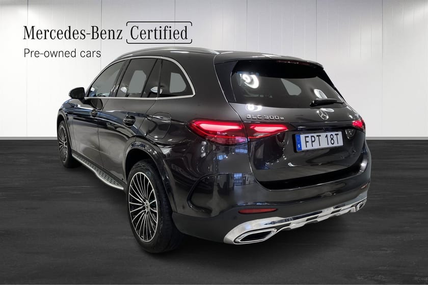 Bild 4 av Mercedes-Benz GLC 300 e 4MATIC SUV AMG DRAG PANO