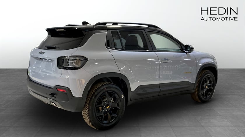 Bild 2 av Jeep Avenger 4xe The North Face 1.2T Hybrid 136hk