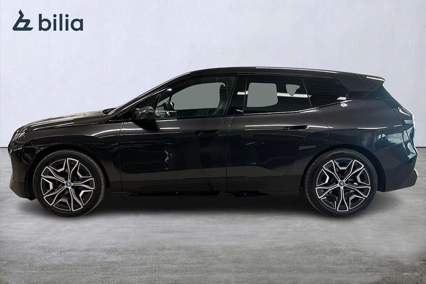 Bild 3 av BMW iX xDrive50 xDrive 50 | Head-Up | Drag | H&K | 360 | Panorama