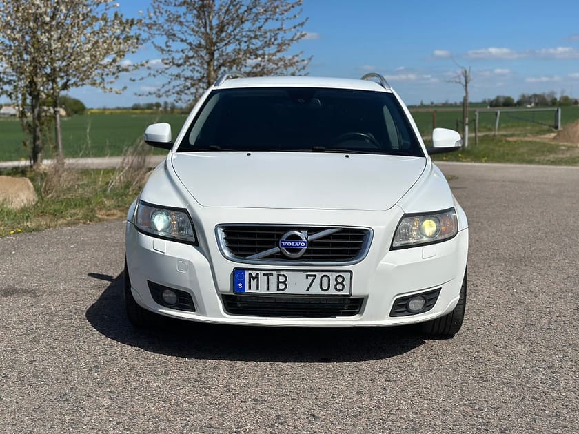 Bild 3 av Volvo V50 D3 Geartronic Momentum Euro 5