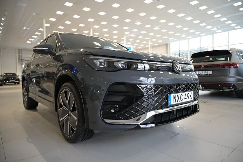 Bild 4 av Volkswagen Tiguan eHybrid R-Line SWE - SUPERKAMPANJ T.O.M 30/4!*