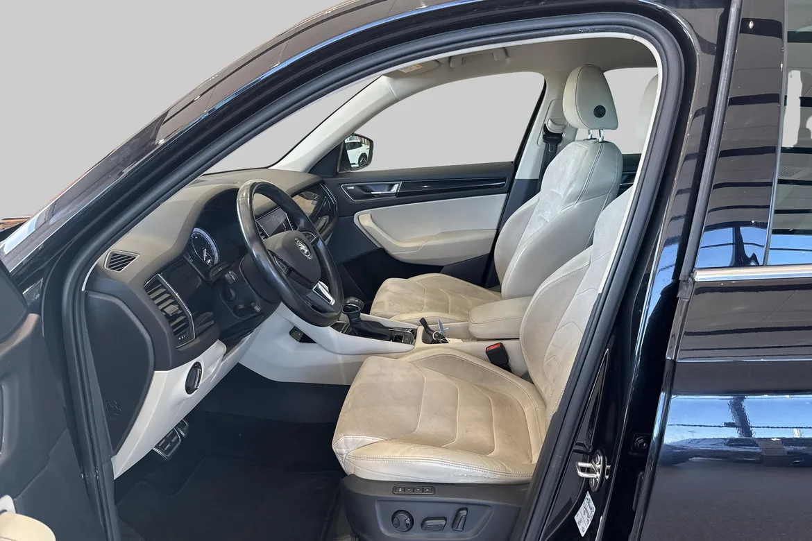 picture of a car