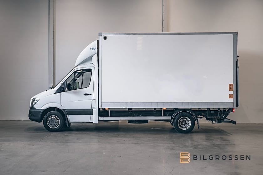 Bild 2 av Mercedes-Benz Sprinter 519 BlueTEC Chassi Cab Enkelhytt 3.0 V6 Bakgavellyft MOMS