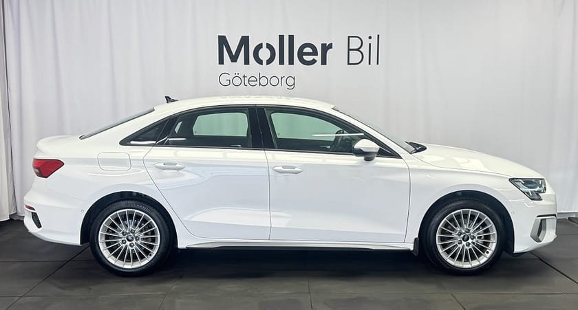 Bild 2 av Audi A3 Sedan 35 TFSI proline Advc Sensor/Adp farthållare/17"