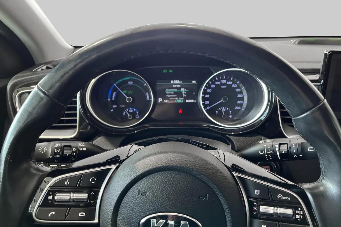 picture of a car