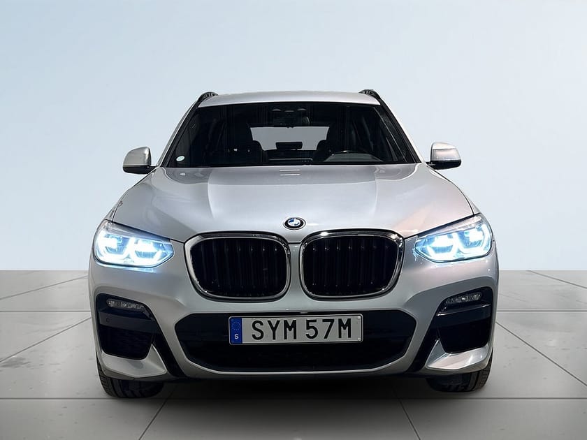 Bild 2 av BMW X3 xDrive30e M Sport Cockpit Drag GPS Kamera Pvärm SoV