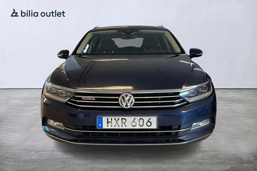 Bild 2 av Volkswagen Passat Sportscombi 2.0 TDI 4Motion Värmare Drag Navi Skinn Kamera Keyless