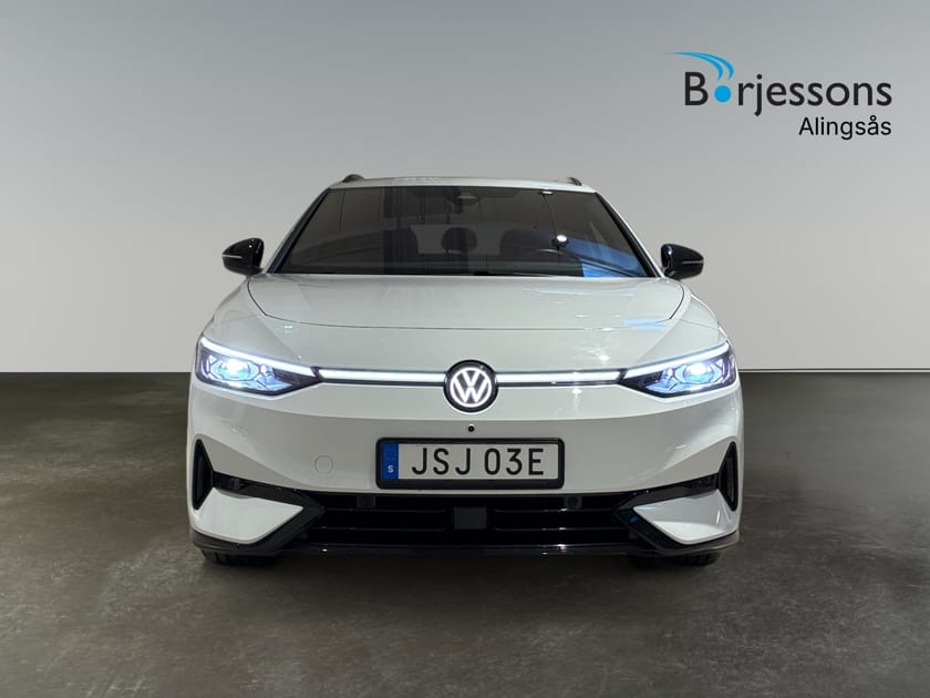 Bild 4 av Volkswagen ID.7 Pro Tourer 286hk Drag/360°/El-Stolar/HuD