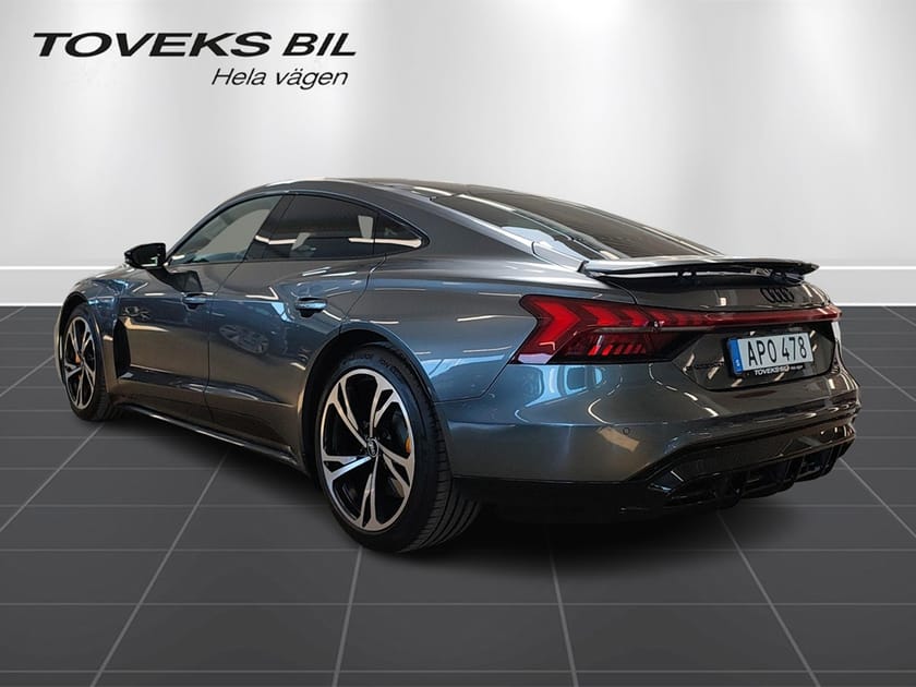 Bild 5 av Audi e-tron GT quattro 476 hk Luftfjädring  CARBID bromsar Adaptiv farth