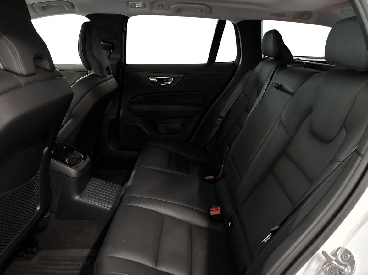 Volvo V60 2023 - miniatyr 7