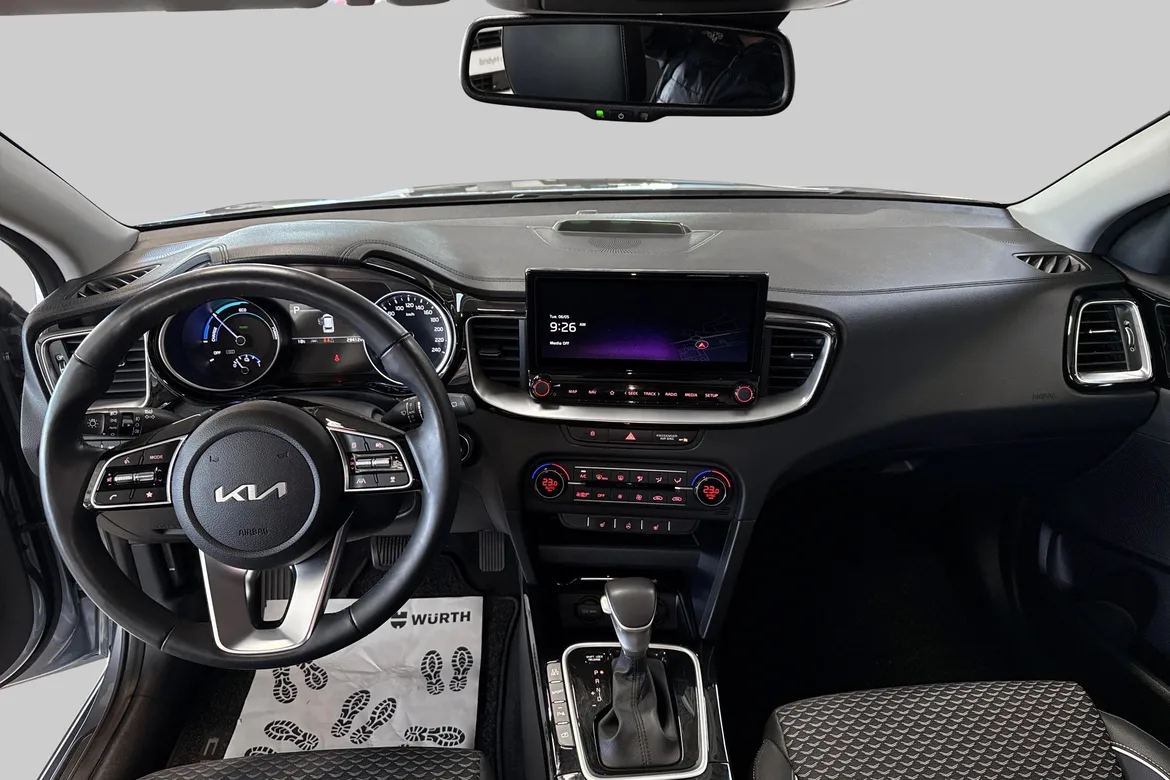 picture of a car