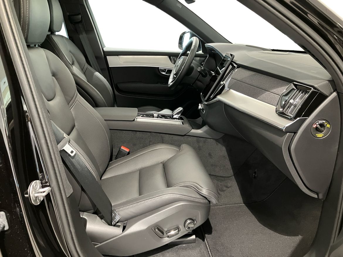 Bild 4 av 6 på bilen