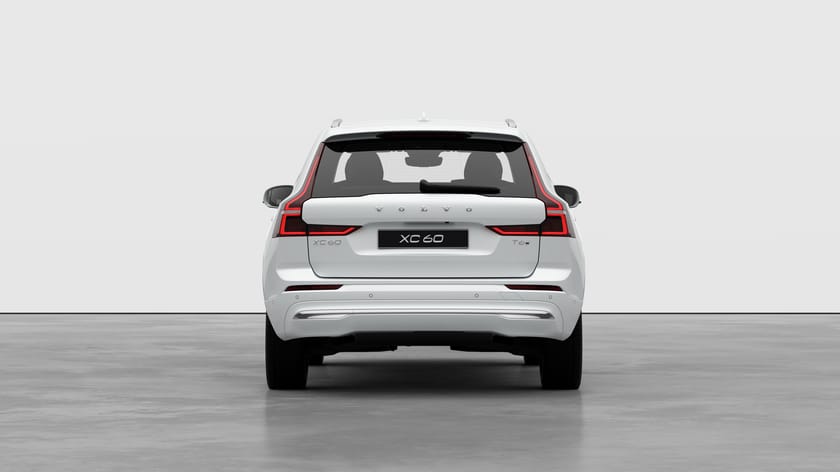 Bild 3 av Volvo XC60 T6 Plus Bright Nordic Edition, Runningboard, Stötfångarskydd, Backkameraspolning