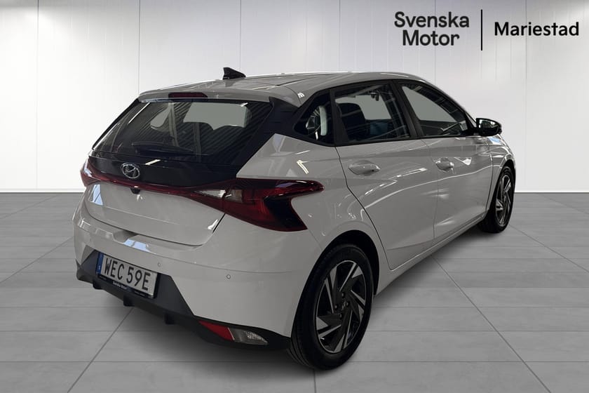 Bild 4 av Hyundai i20 Essential / Manuell / Rattvärme / Bluetooth / P-sensorer