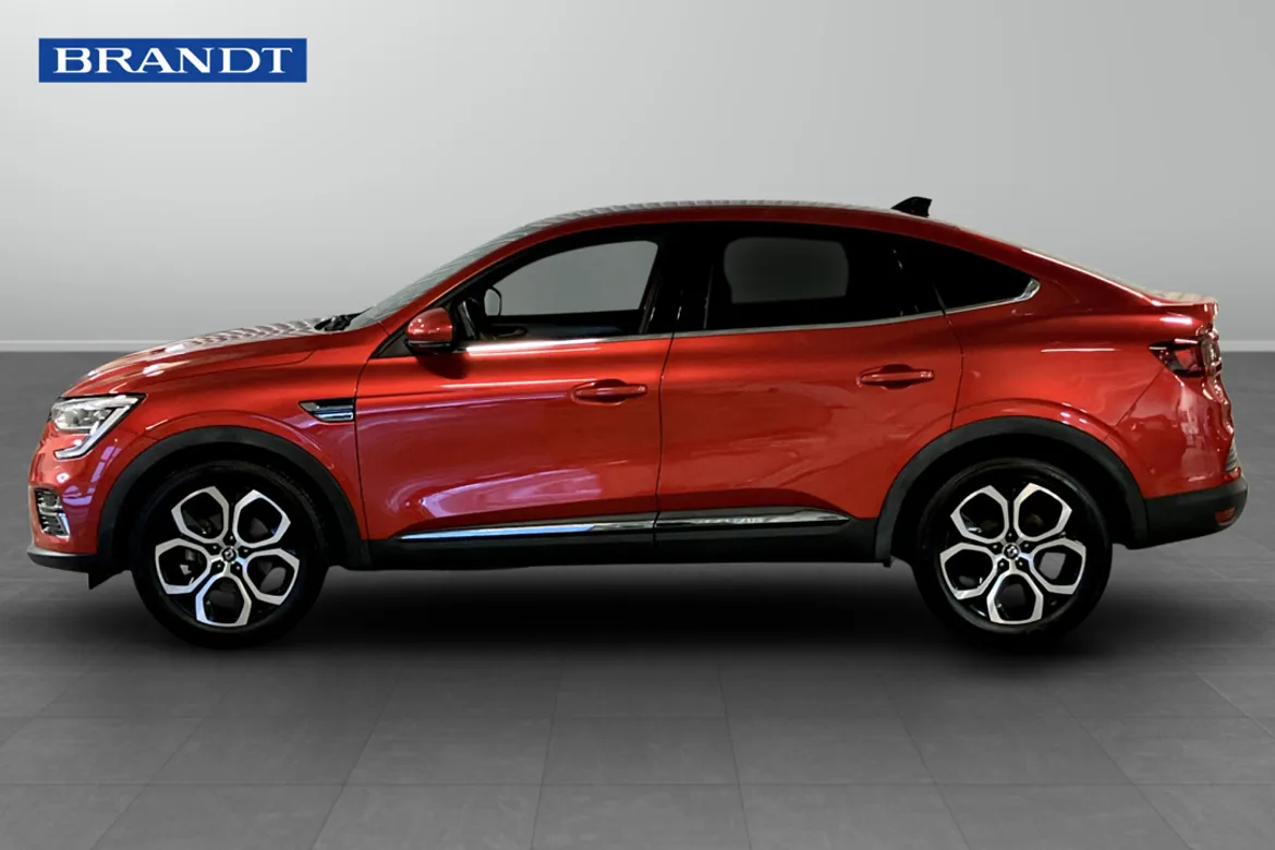 Renault Arkana E-TECH 145