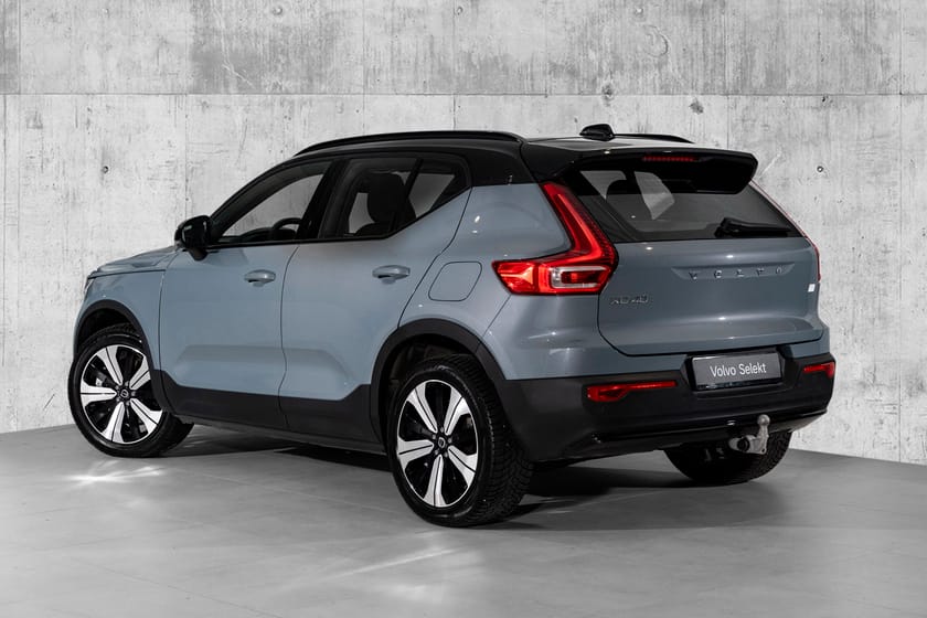 Bilde 2 av Volvo XC40 Recharge Twin motor AWD Plus - H. feste/Ryggekamera/Varmepumpe