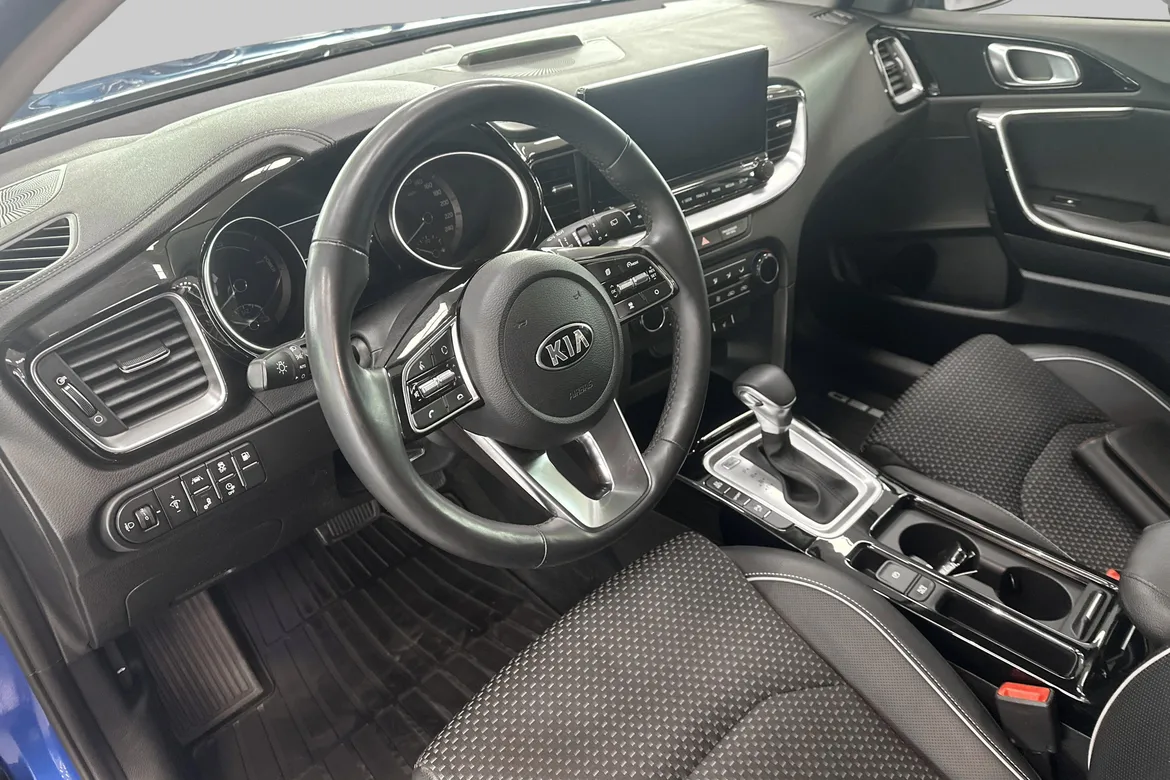 picture of a car