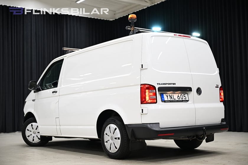 Bild 4 av Volkswagen Transporter TDI 4Motion 150HK Inredd|Drag|Värmare|Nykamrem|SeUtr!!
