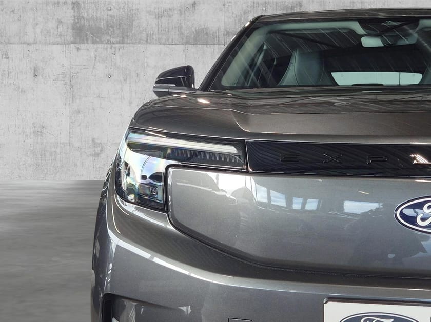 Bilde 4 av Ford Explorer EV Extended Range AWD Premium AWD/Krok/B&O/Varmepumpe/DITEC