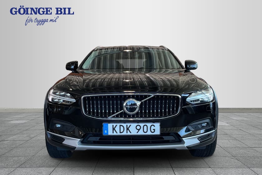 Bild 3 av Volvo V90 Cross Country B4 AWD Diesel Adv SE Drag/ Rattvärme/ Nyservad/ kamera/ Diselvärmare/