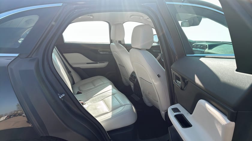 Bild 5 av Jaguar F-Pace 20d AWD Prestige