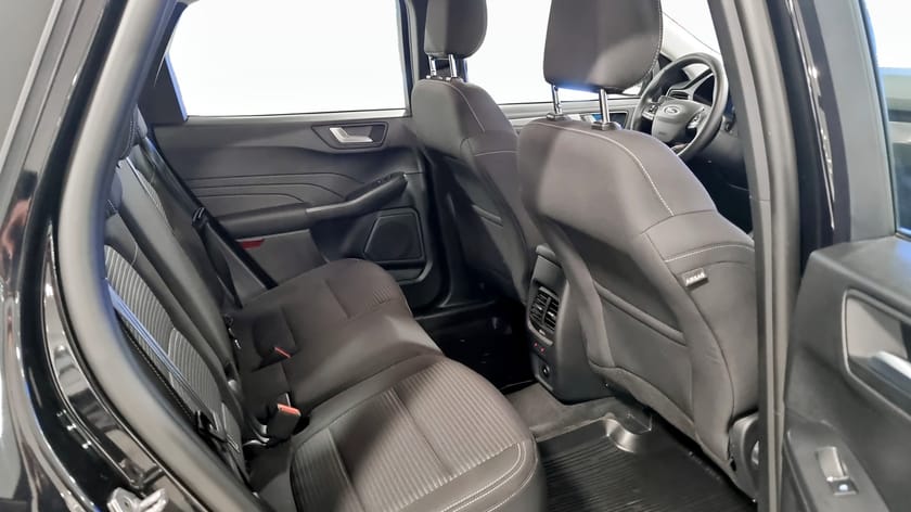 Bild 5 av Ford Kuga Plug-In Hybrid Titanium PHEV 225hk Automat