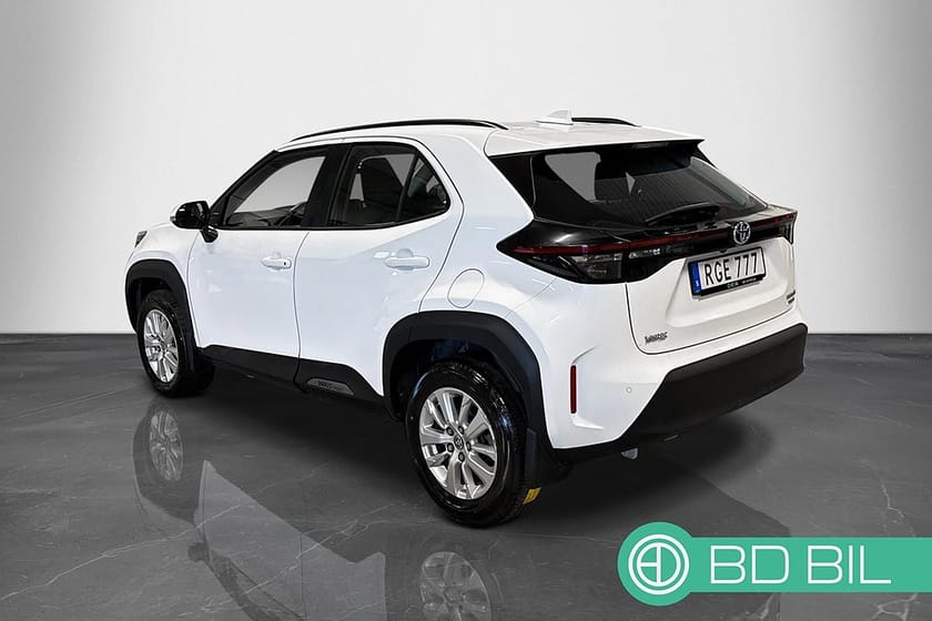 Bild 5 av Toyota Yaris Cross Hybrid AWD-i Active VÄRMARE BACKKAMERA APPLE CARPLAY