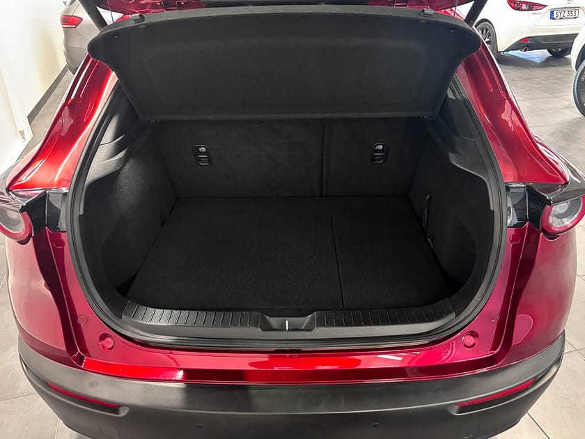 Bild 4 av Mazda CX-30 2.0 e-SKYACTIV-G M Hybrid 150Hk Aut Bose Gps Rattvärme